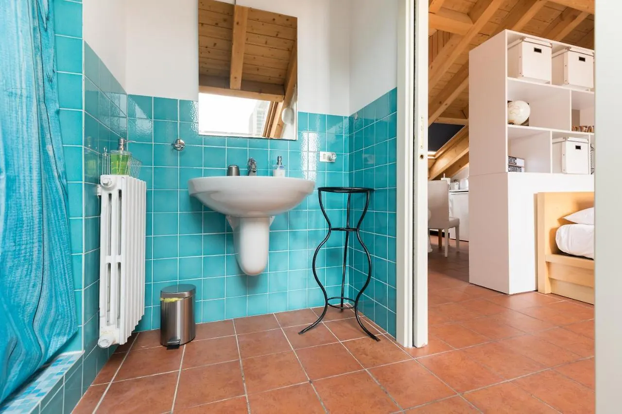 Milano Apartments Navigli Mortara 0*, Milan