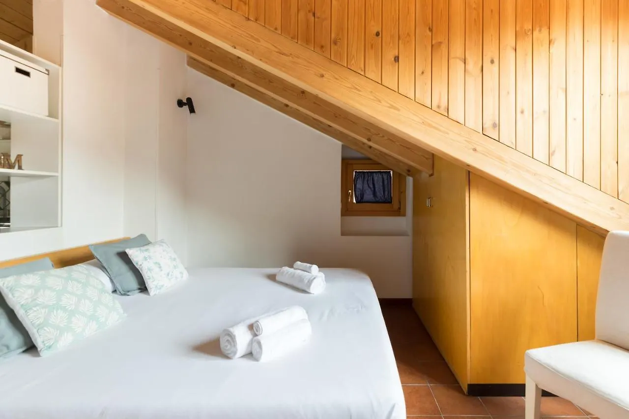 Milano Apartments Navigli Mortara 0*, Milan Italy