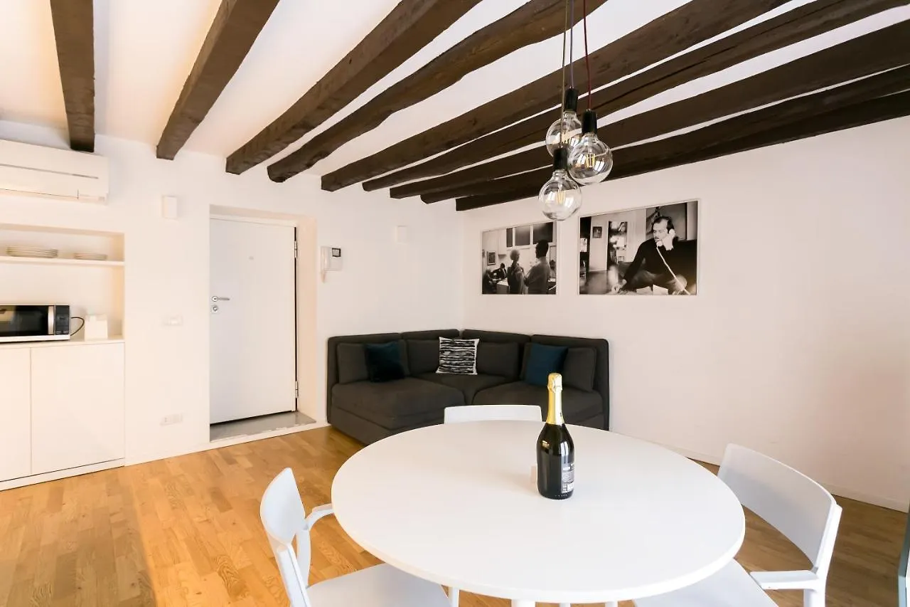 Milano Apartments Navigli Mortara